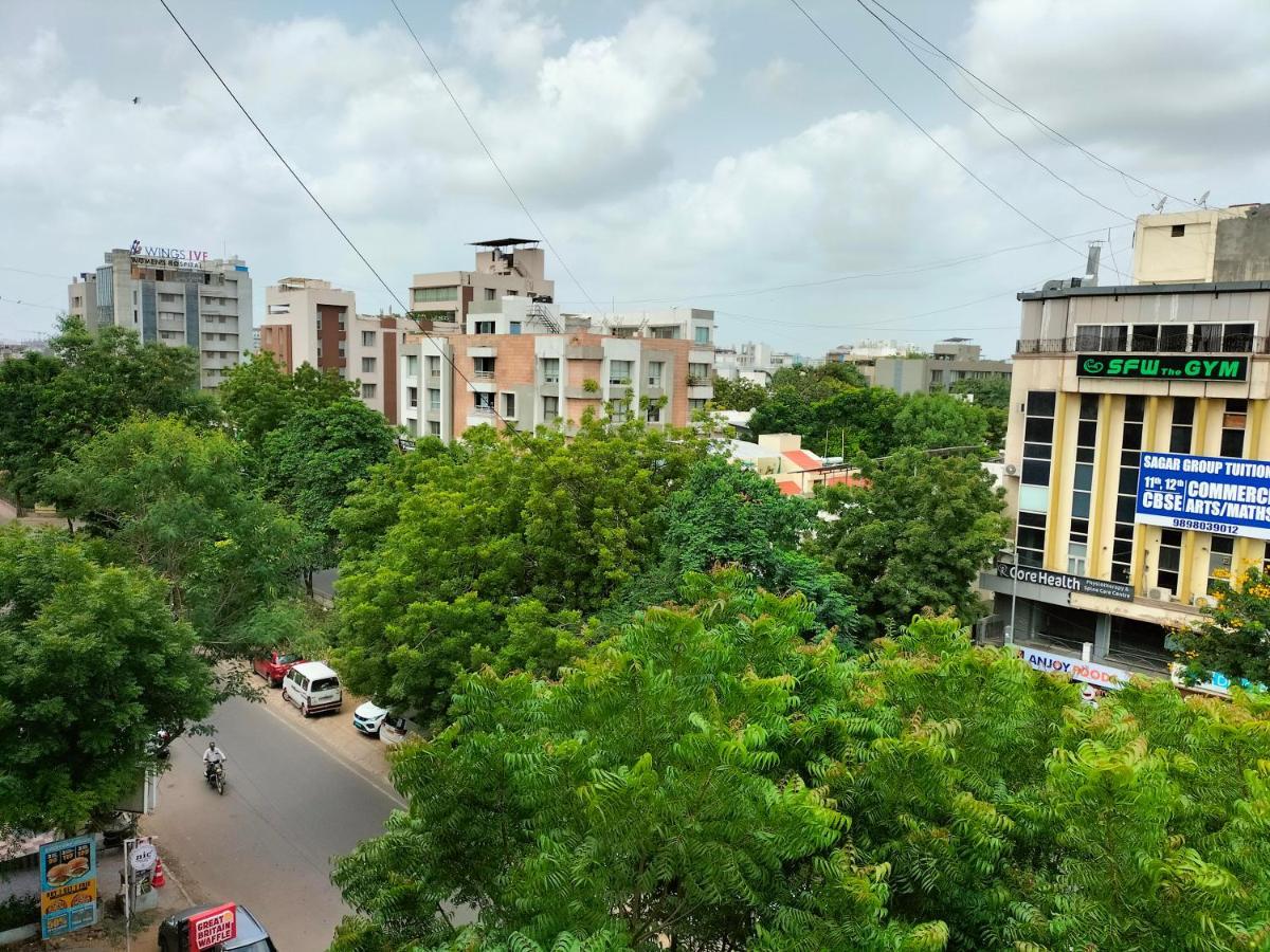 Hotel Divya Palace 3*