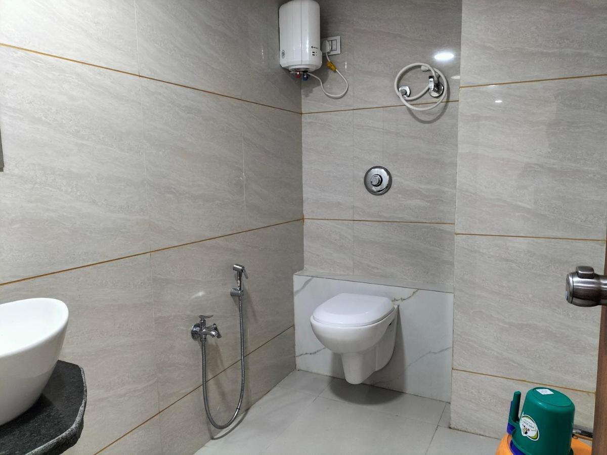 Hotel Divya Palace Ahmedabad